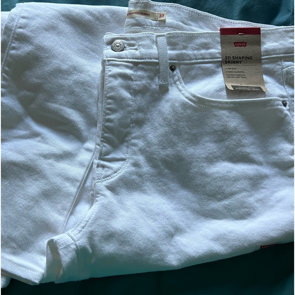 Levi’s 311 Shaping Skinny Women’s White Jeans Size 16M